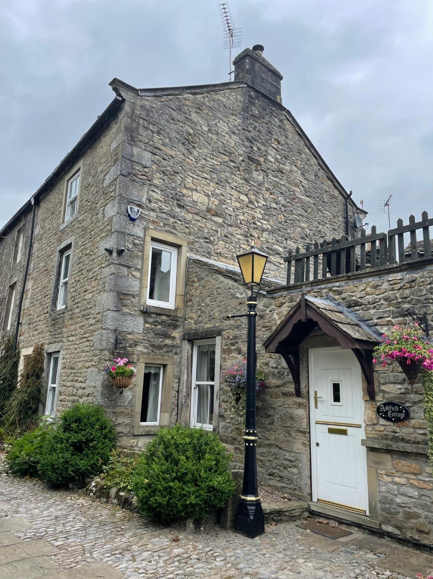 Ashfield House Hotel Grassington Quarto foto The old school house
